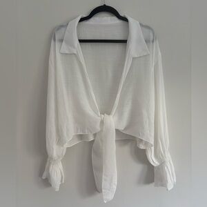 Elegant White Breezy Tie-Front Cropped Blouse | Size M